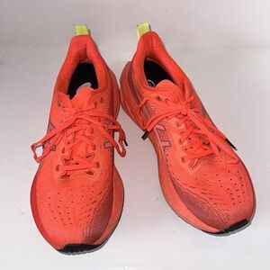 ASICS Women’s Novablast 4